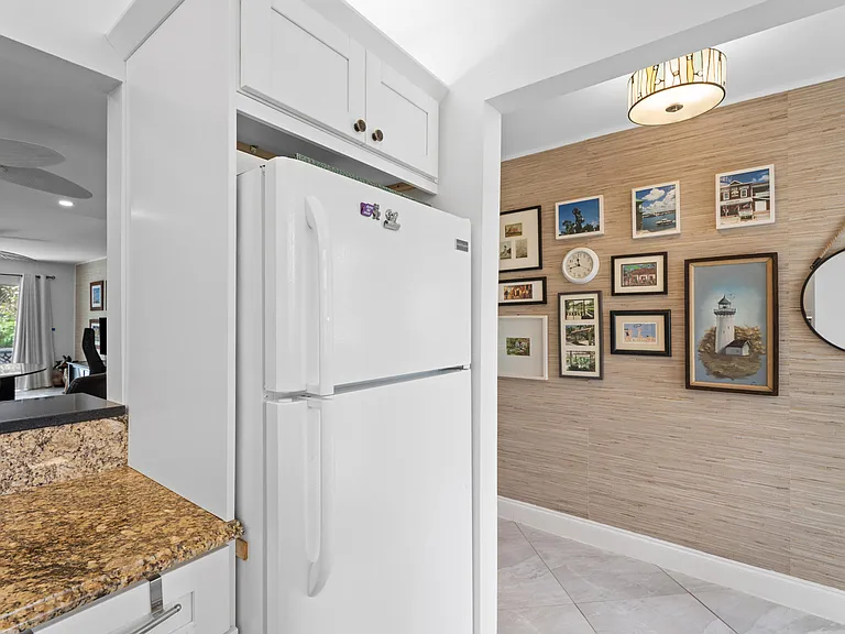 2600 SE Ocean Blvd #R2 — Photo 14