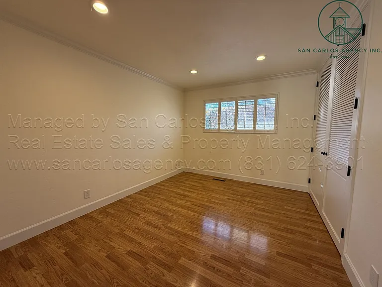 7042 Valley Greens Cir — Photo 21