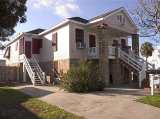 627 Sealy St APT 1, Galveston, TX 77550