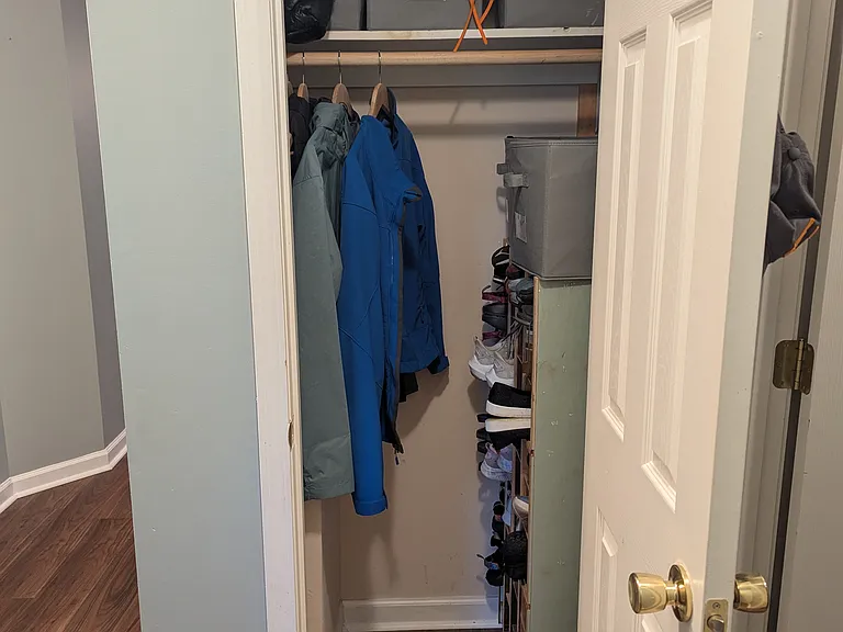 244 Hunter Hills Cir #3 — Photo 2