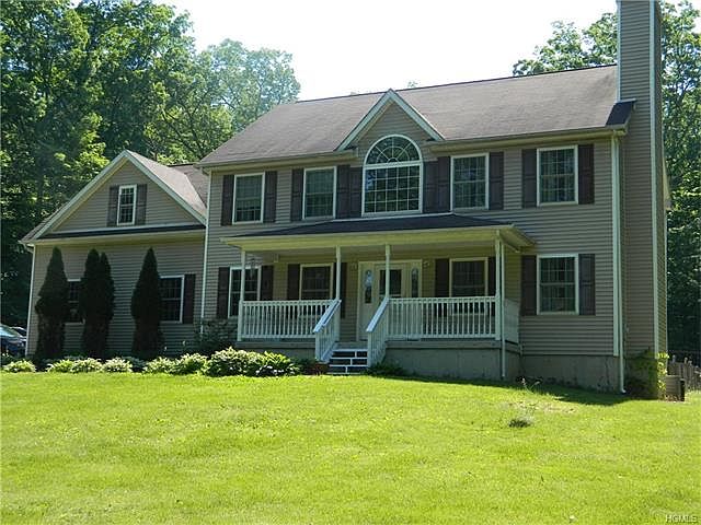 1st image of 789 Orchard Dr