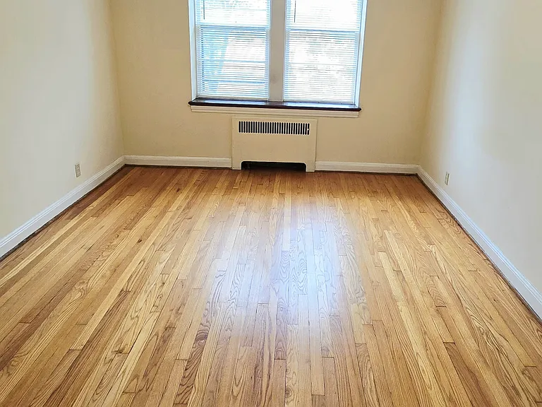 5837 Devonshire Ave — Photo 21
