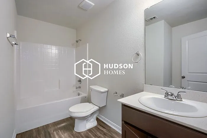 3509 Pickett St — Photo 11