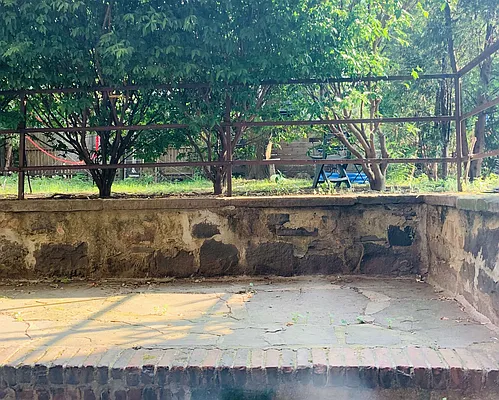 Rented by Besen Partners, LLC | media 32