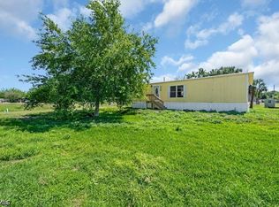 428 NE Avenue D, Lakeport, FL 33471