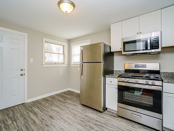 4th image of 155 Gross Ave