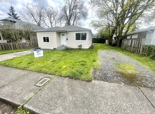 6904 SE Mitchell St, Portland, OR 97206