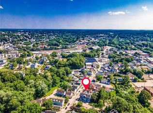 81 Pierce St, Westerly, RI 02891