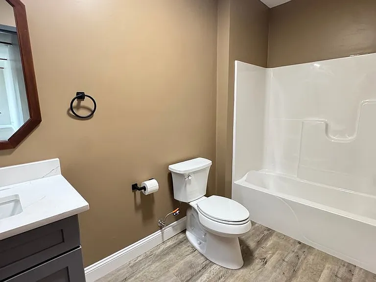 70 Webster St #202 — Photo 2