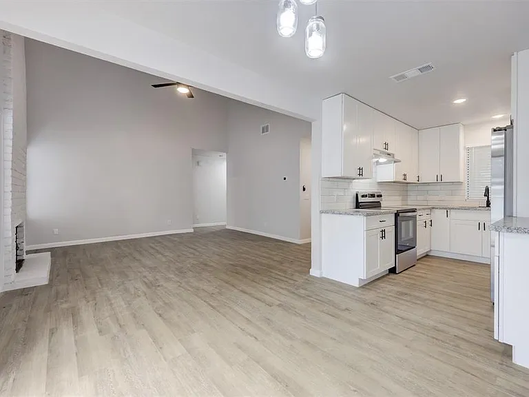 5209 Purple Sage Dr #A — Photo 4