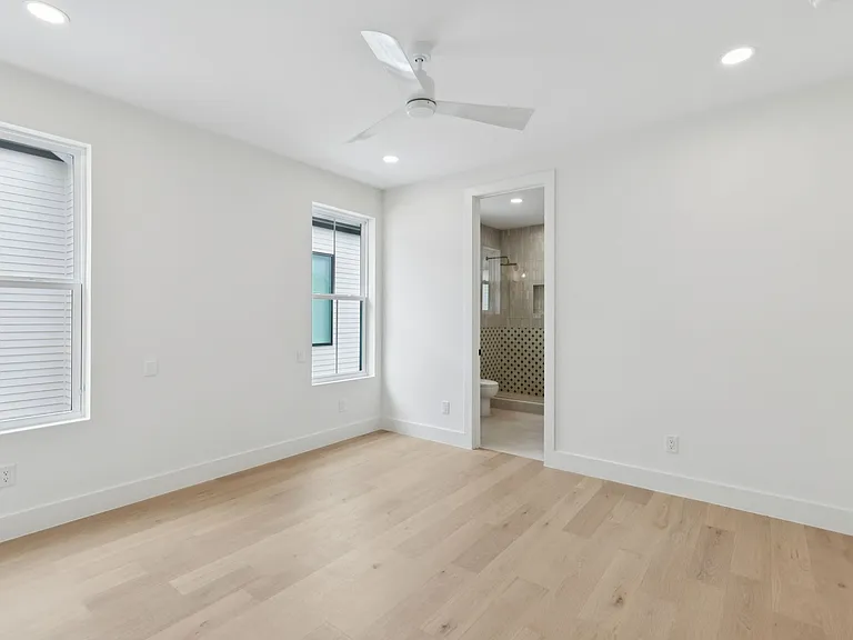 2026 Euclid Ave — Photo 21