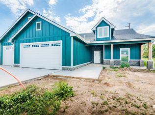 8392 Zacs Ct, Manhattan, KS 66502