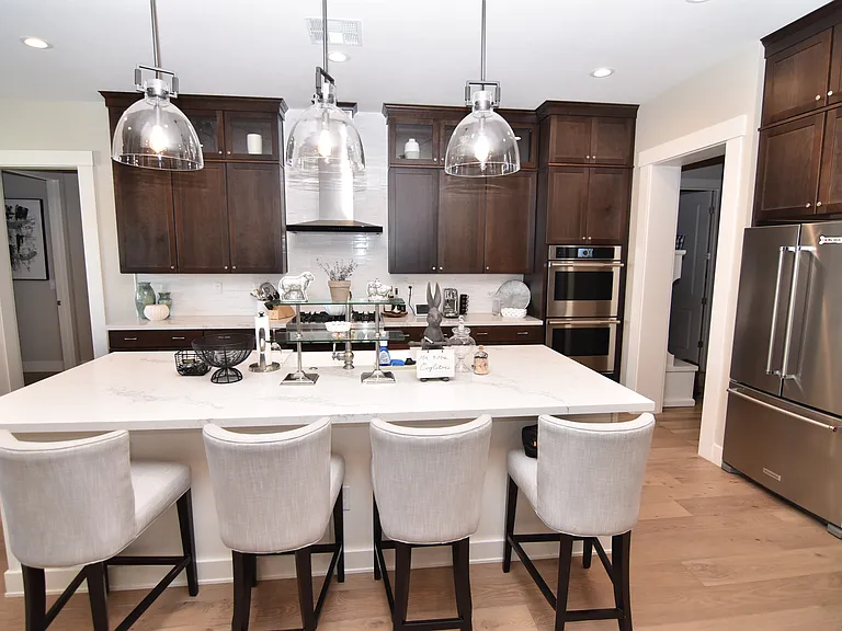 711 W Pleasant Oak Trl — Photo 3