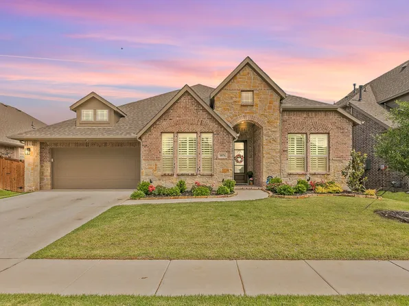 1076 Fleetwood Dr, Justin, TX 76247