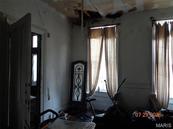 2nd image of 1412 Wright St