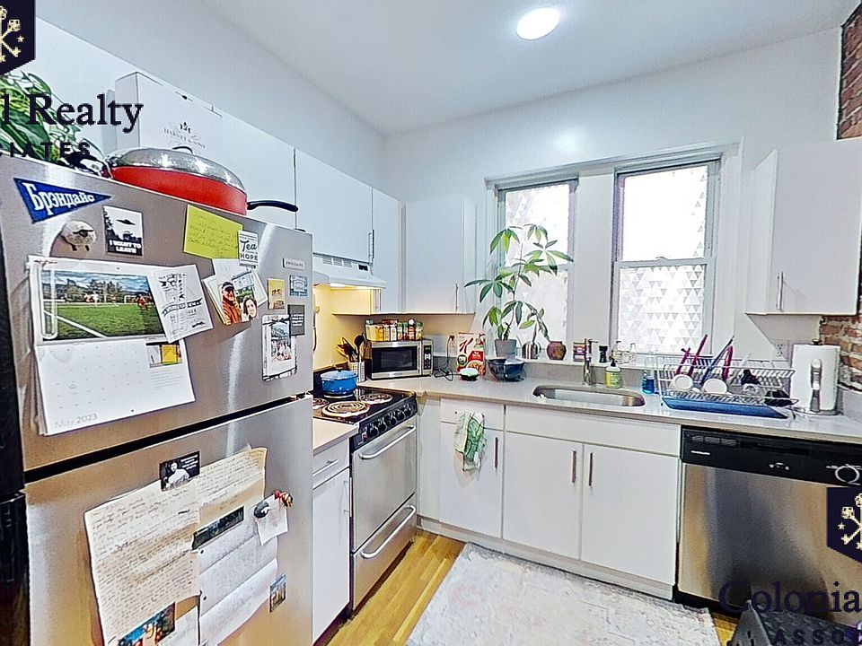 PICTURES OF SIMILAR UNIT WITH SAME LAYOUT