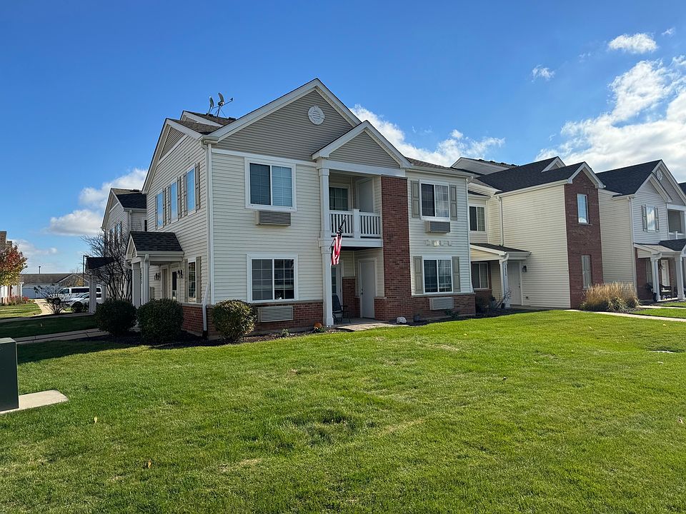 1st image of 162 Bertram Dr Unit D