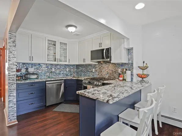 65-36 Metropolitan Avenue image 7 of 33