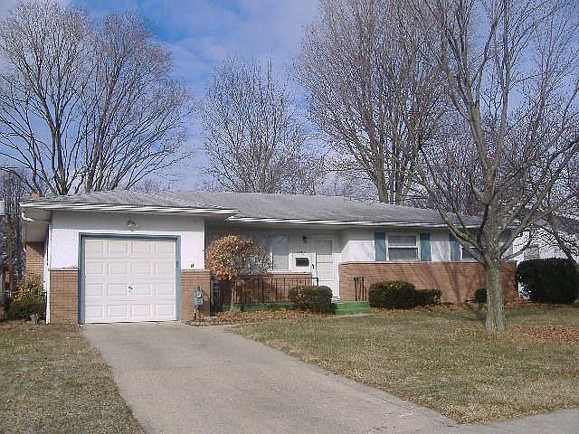 5751 Sandalwood Blvd