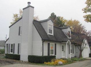 1408 Rossdale Dr, Waterford, MI