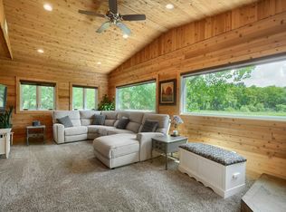 17141 Jefferson Ct, Lakeville, MN 55044