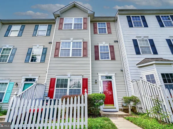 1511 Fairbrook Ct, Severn, MD 21144