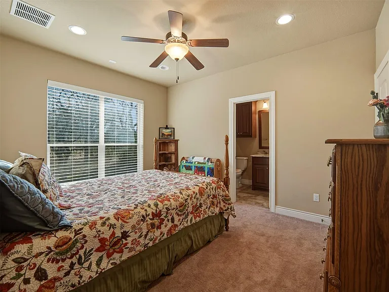 187 Territory Dr #1 — Photo 20