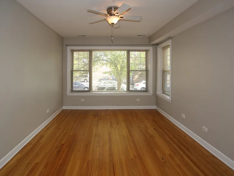 5208 N Sawyer Ave #2 — Photo 10