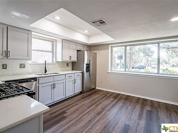 2nd image of 7700 Malvern Hill Ct
