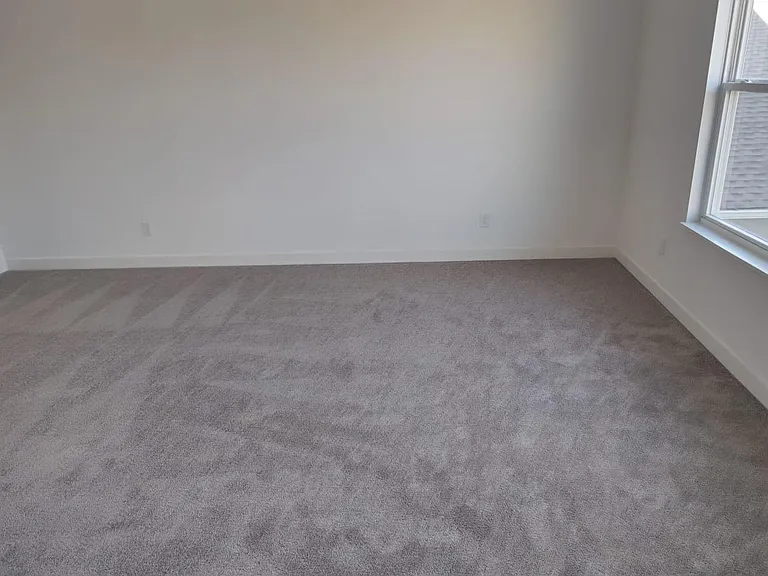 2209 Dixon Creek Dr — Photo 40