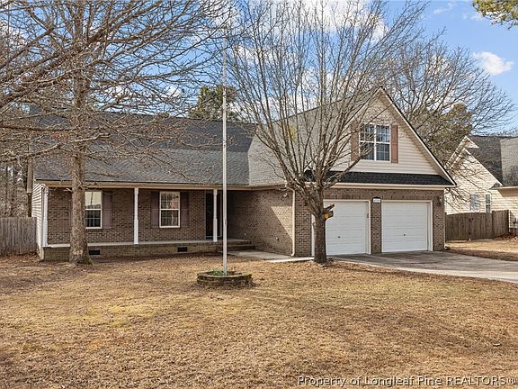 3rd image of 428 Dunbar Dr