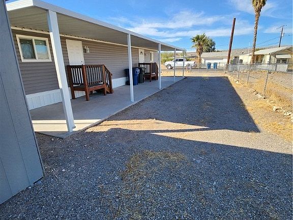 4th image of 2032 Hualapai Drive
