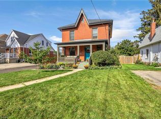 17 Alexander Ave, Brant, ON N3L 2V6