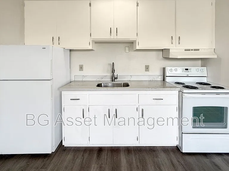 50 Frey Pl #5 — Photo 27