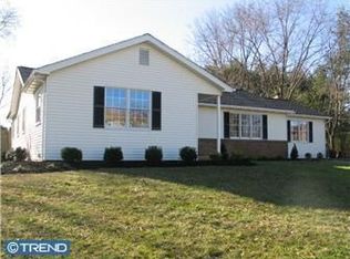 17 Brierhill Rd, Berlin, NJ 08009