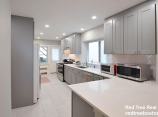 140 Salisbury Rd #1, Brookline, MA 02445