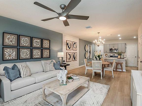 7th image of this home