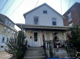 56 Grove St UNIT 2, Middletown, CT 06457