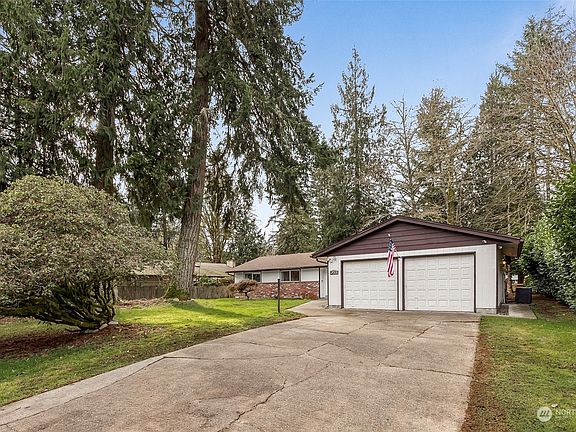 2nd image of 5205 Donnelly Drive SE