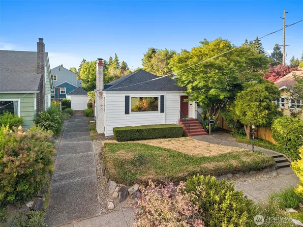 310 NW 75th Street, Seattle, WA 98117