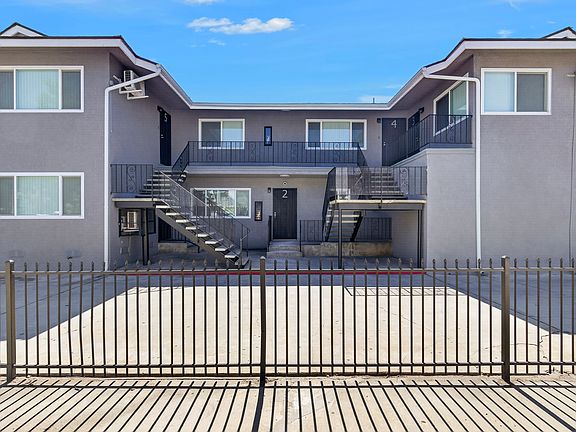 3rd image of 213 N 4th St APT 1