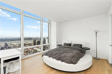 Rented by GARG Real Estate