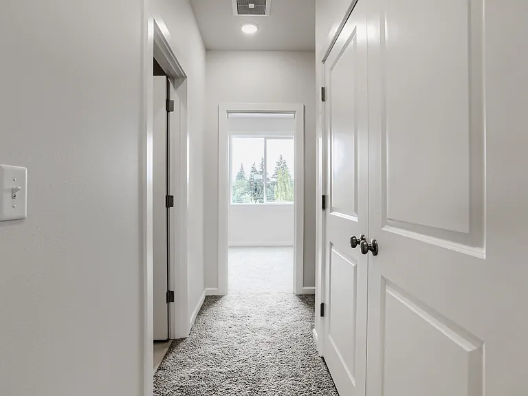 3rd floor hallway