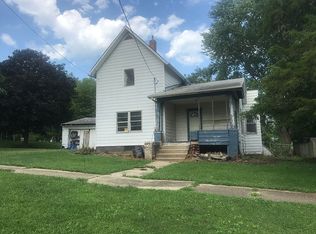 213 SE 1st Ave, Galva, IL 61434