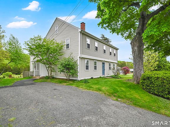 3rd image of 390 Coleman Road