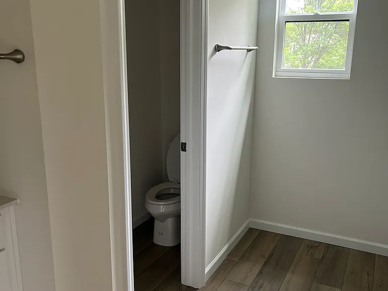929 Preserve Ct — Photo 13