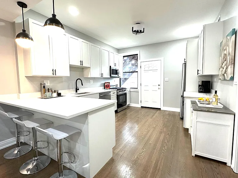 2855 W Palmer St #1 — Photo 5