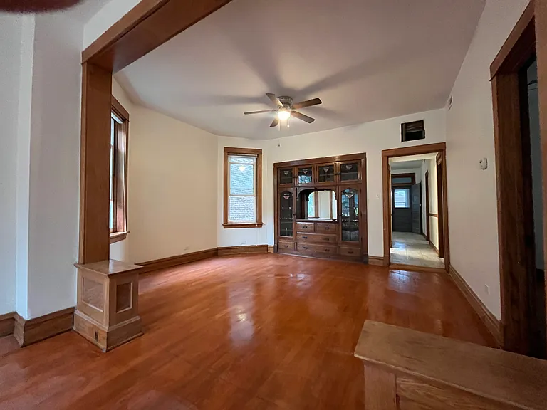2341 W Cortez St #1 — Photo 3
