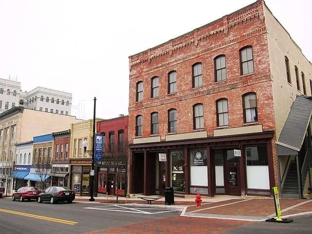 Ferrell Historic Lofts — Photo 7