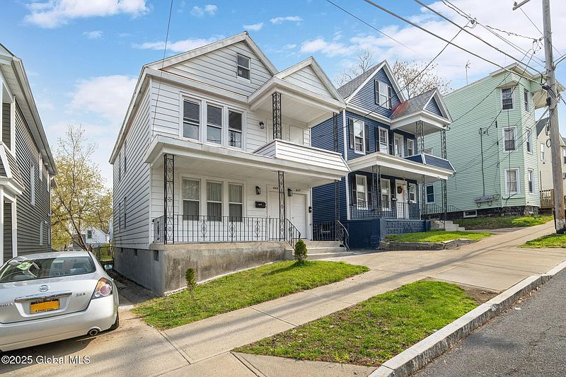 3rd image of 623 Seneca Street
